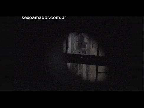 ❤️ Blondie é gravada en segredo por un voyeur do barrio escondido detrás de ladrillos ocos ❤️❌ Porno fb na pornografía gl.sexflashgame.ru ❌❤